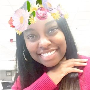 Meet your Posher, Alesha